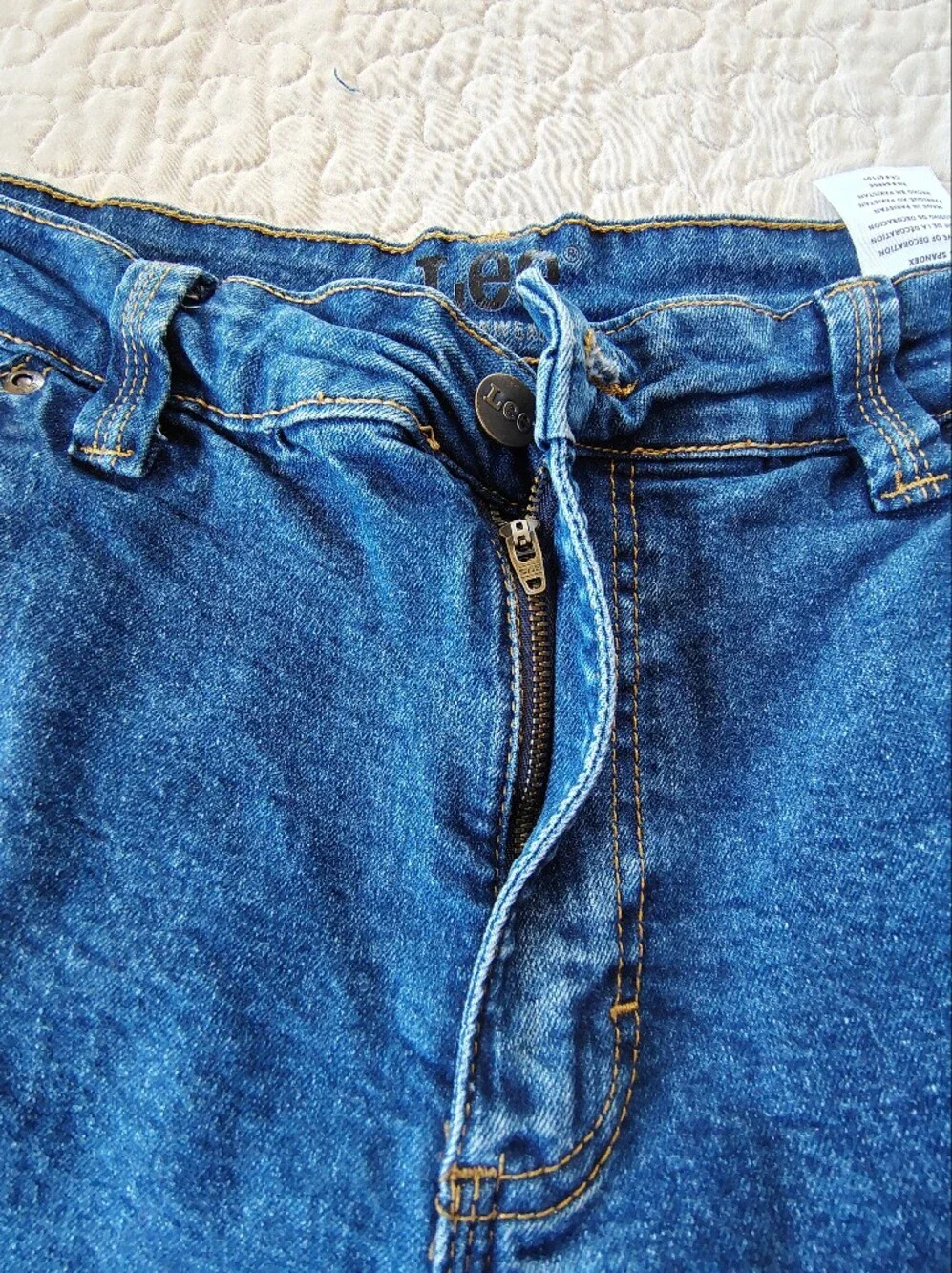 Lee Men's Straight-Leg Jeans in Dark Blue Denim Size 30 X 30.